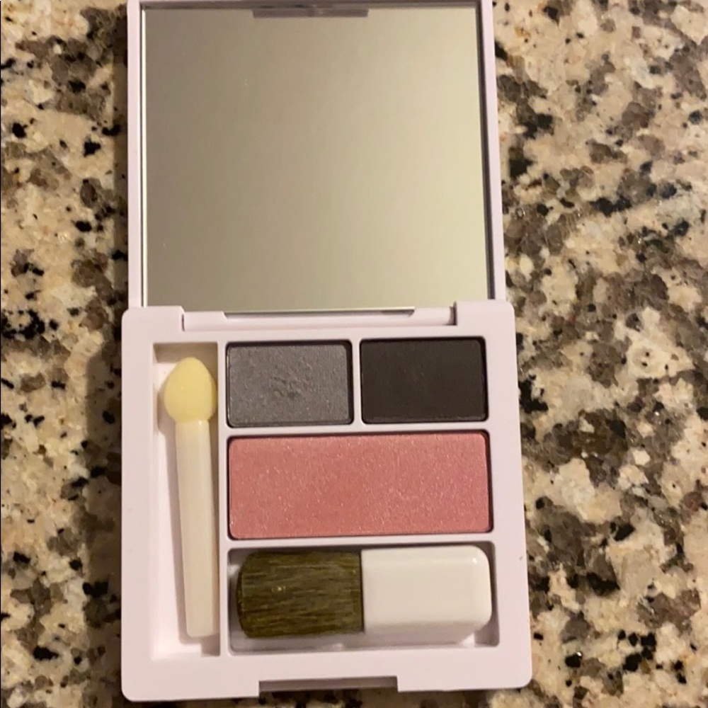 Clinique palette